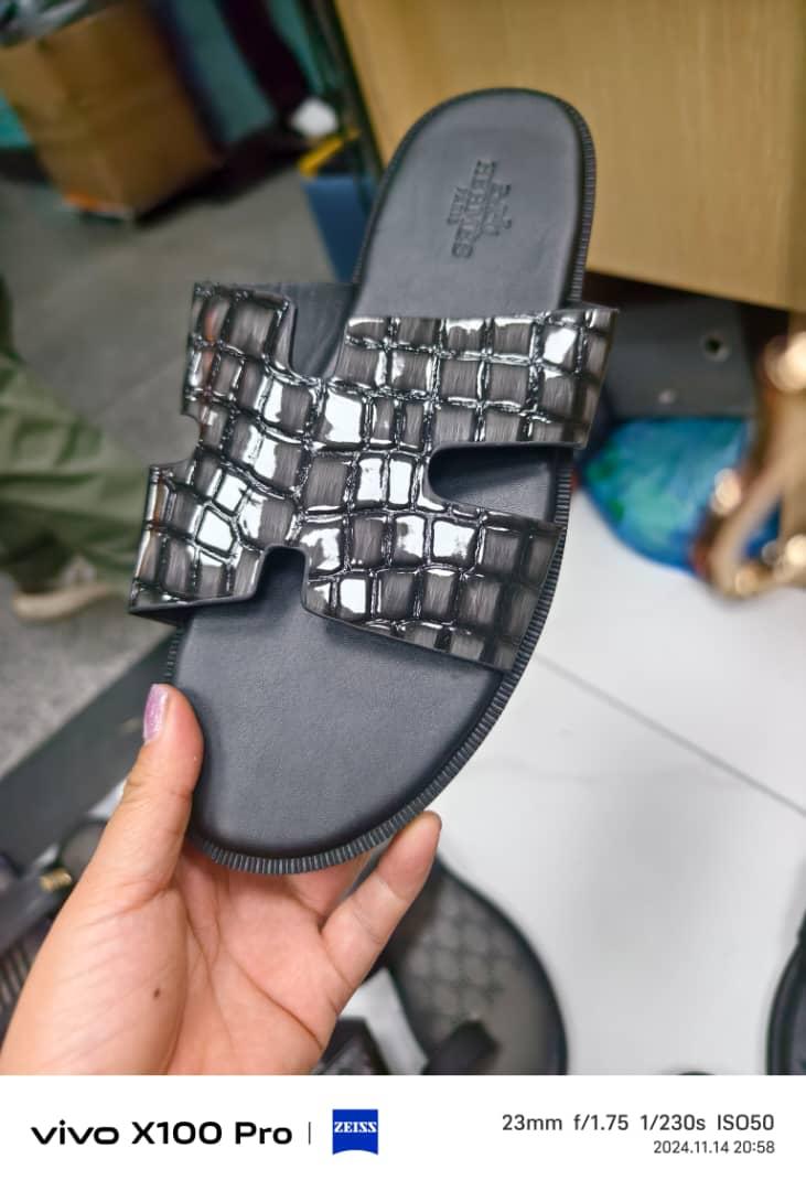 Chaussures de marche simples